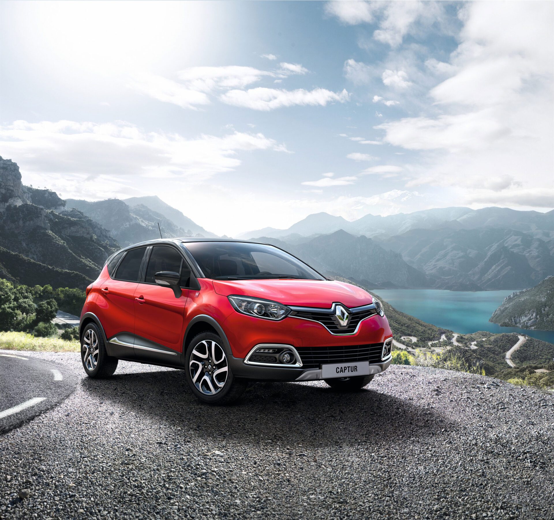 RENAULT CAPTUR HELLY HANSEN: AO RITMO DA AVENTURA