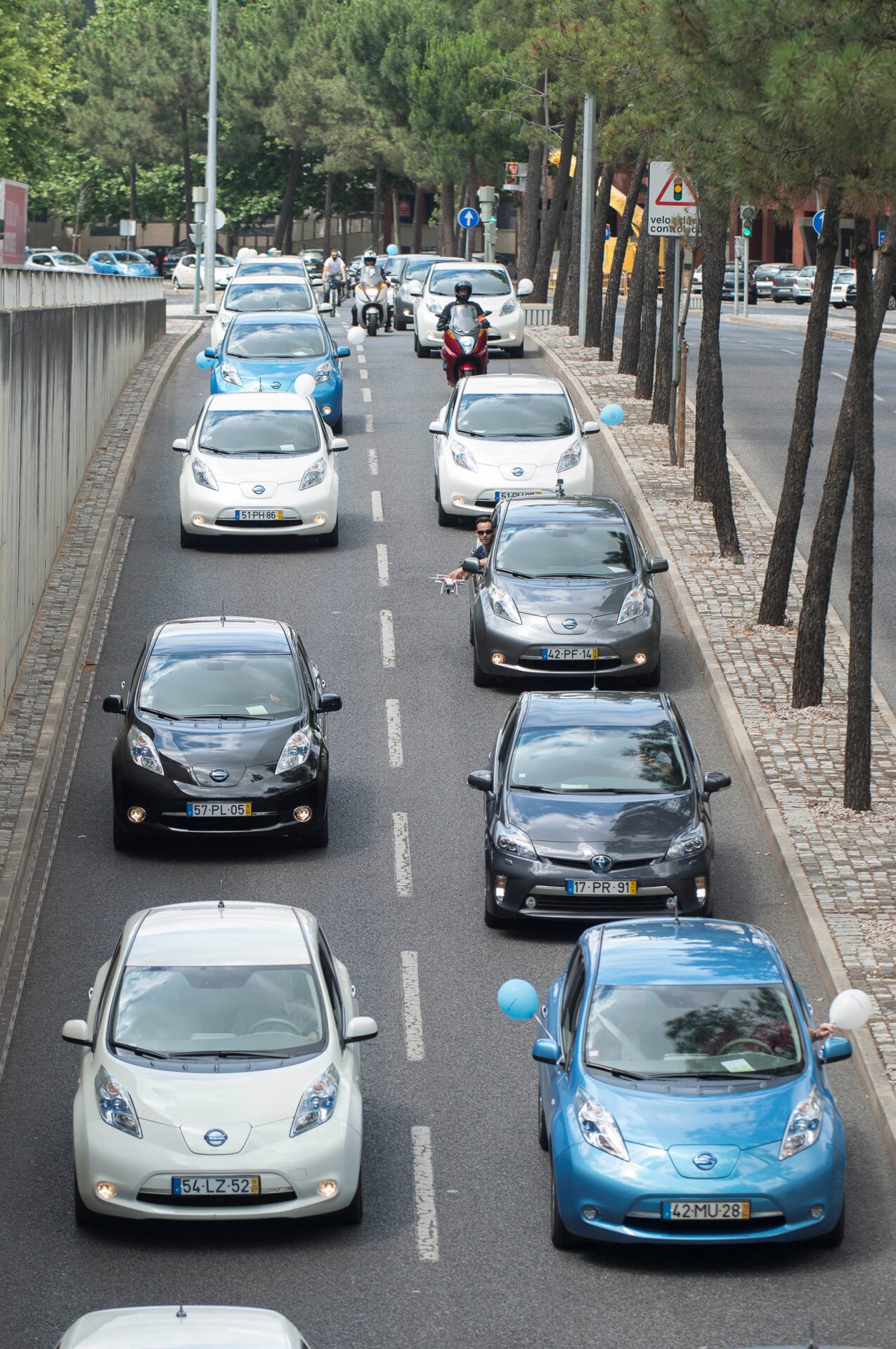 MAIOR DESFILE DE VEÍCULOS ELÉCTRICOS NA PENÍNSULA IBÉRICA