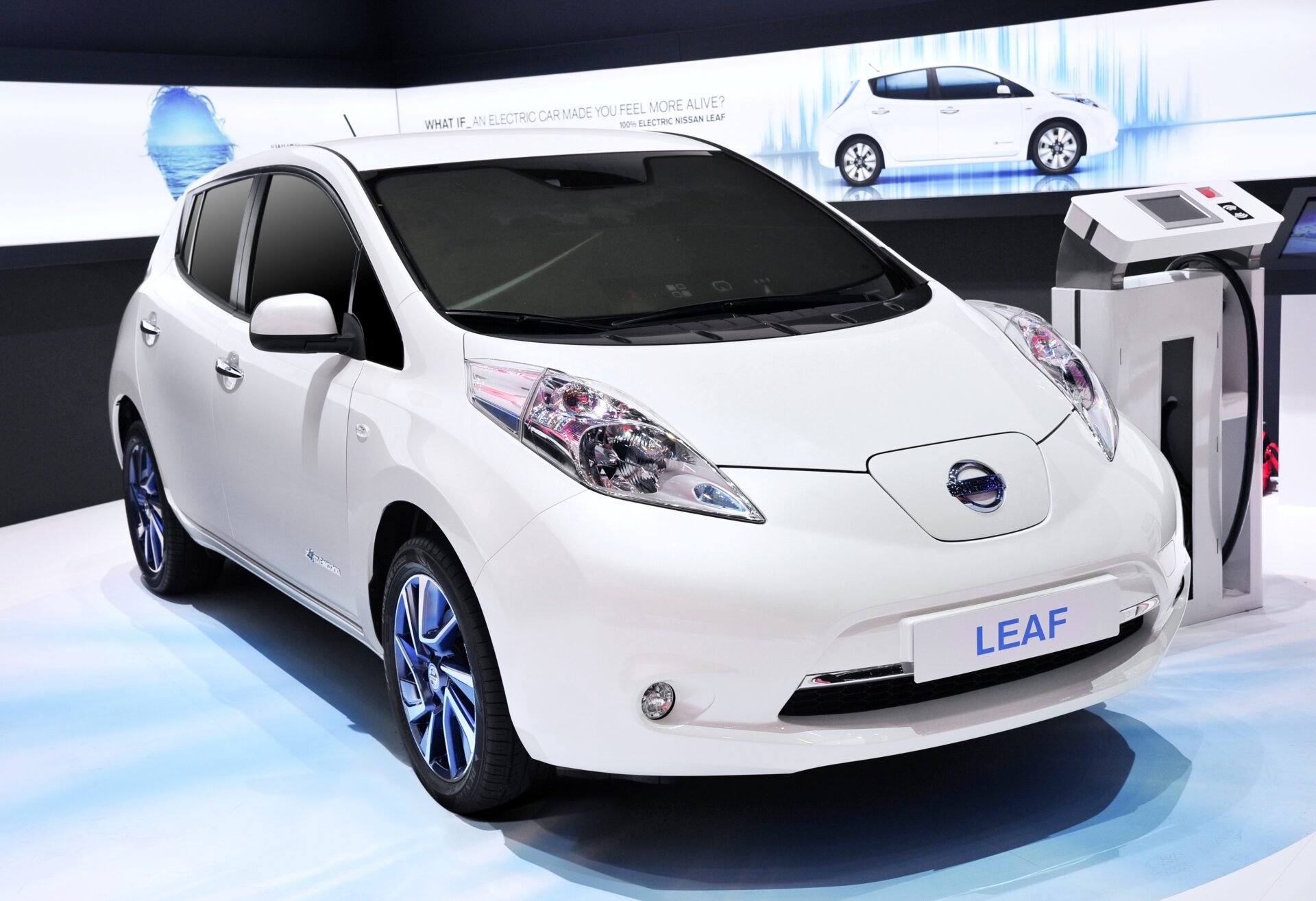 NISSAN LEAF LIMITED EDITION… AINDA MAIS SEDUTOR!