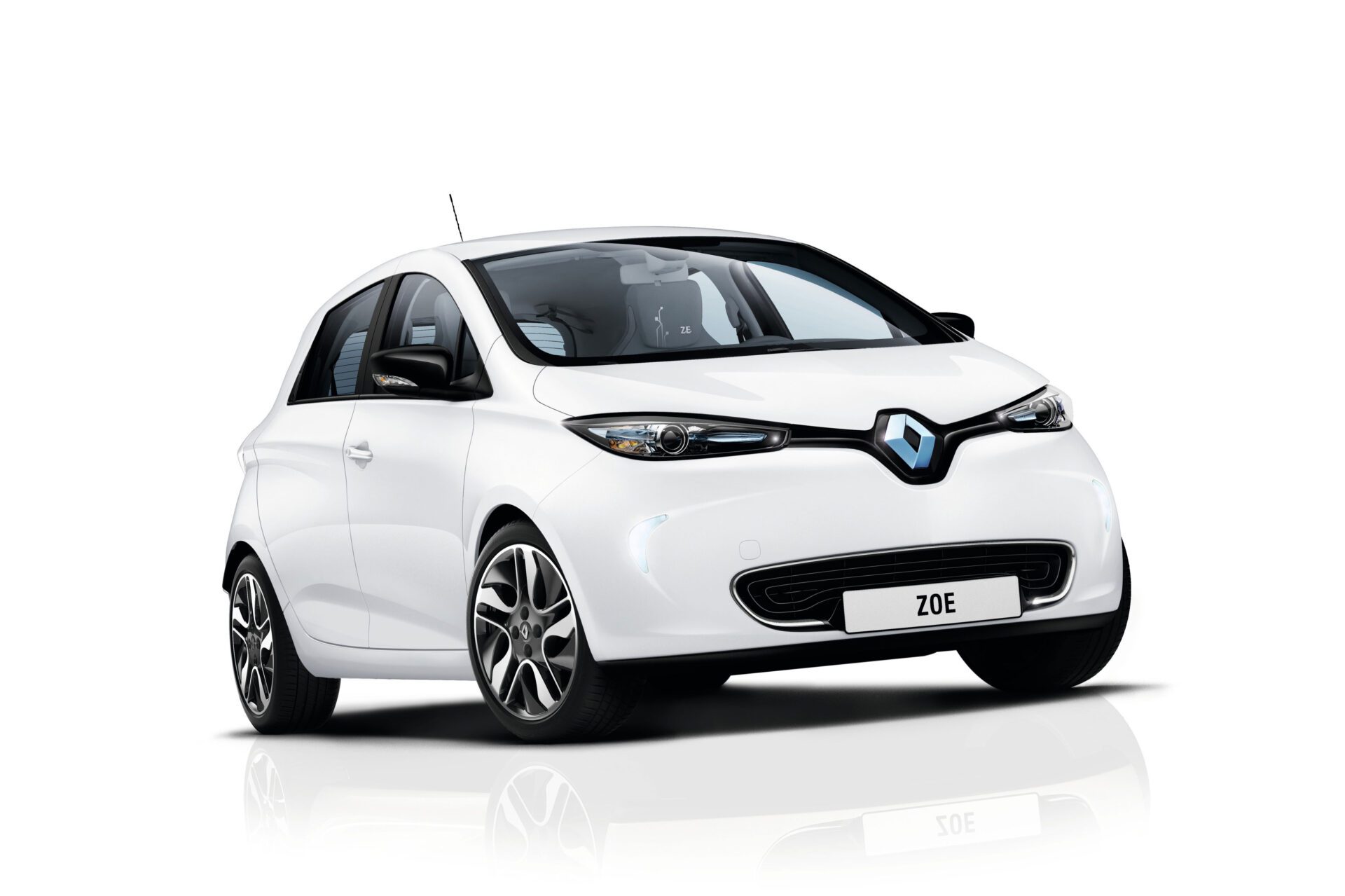 NOVO RENAULT ZOE 240: Uma solução para (pelo menos) 40% dos portugueses!