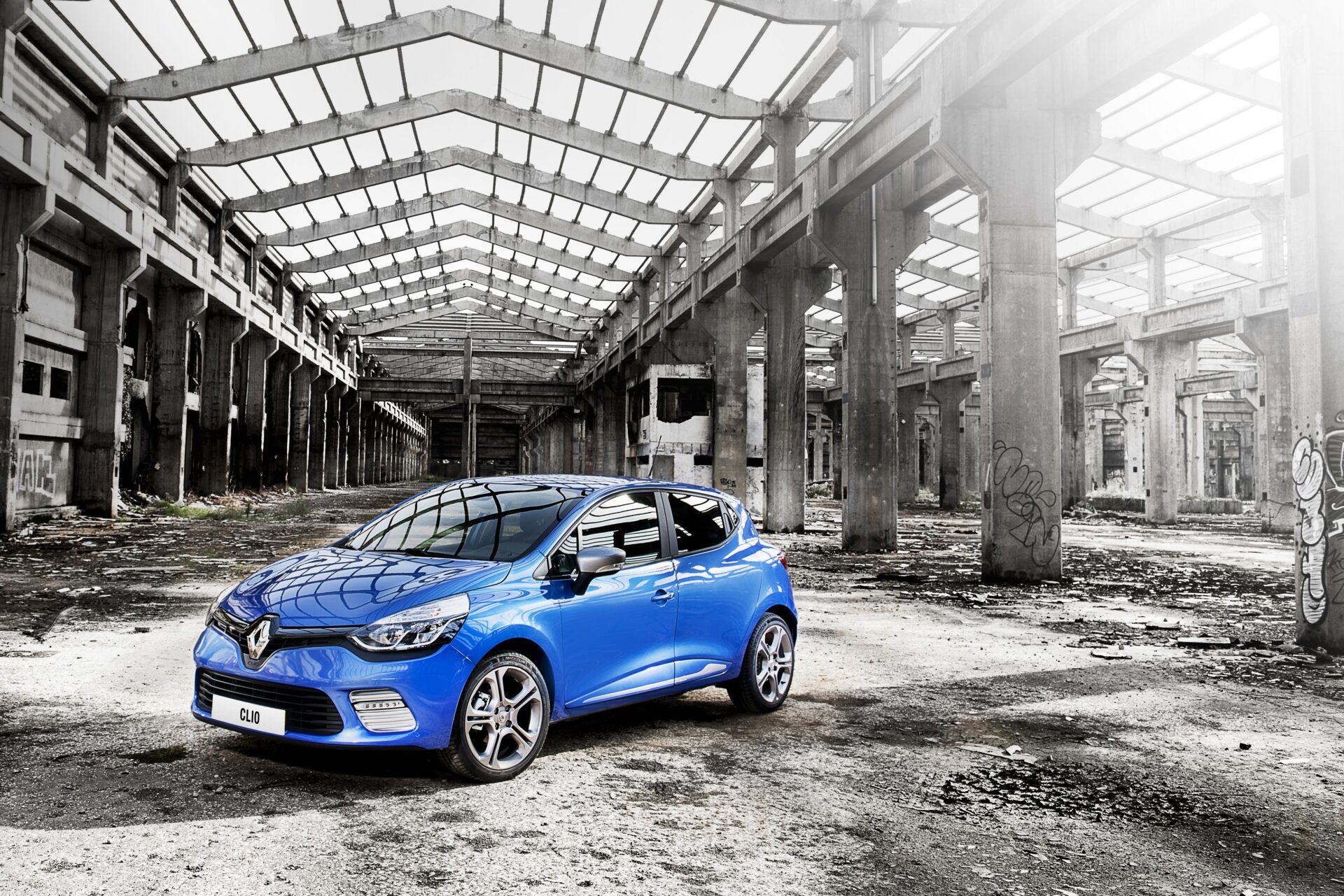 NOVO RENAULT CLIO GT LINE: Desportivo, económico e… acessível!