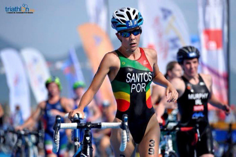 Melanie Santos à beira do “top 10” na Gold Coast e os Jogos do Rio estão mais perto