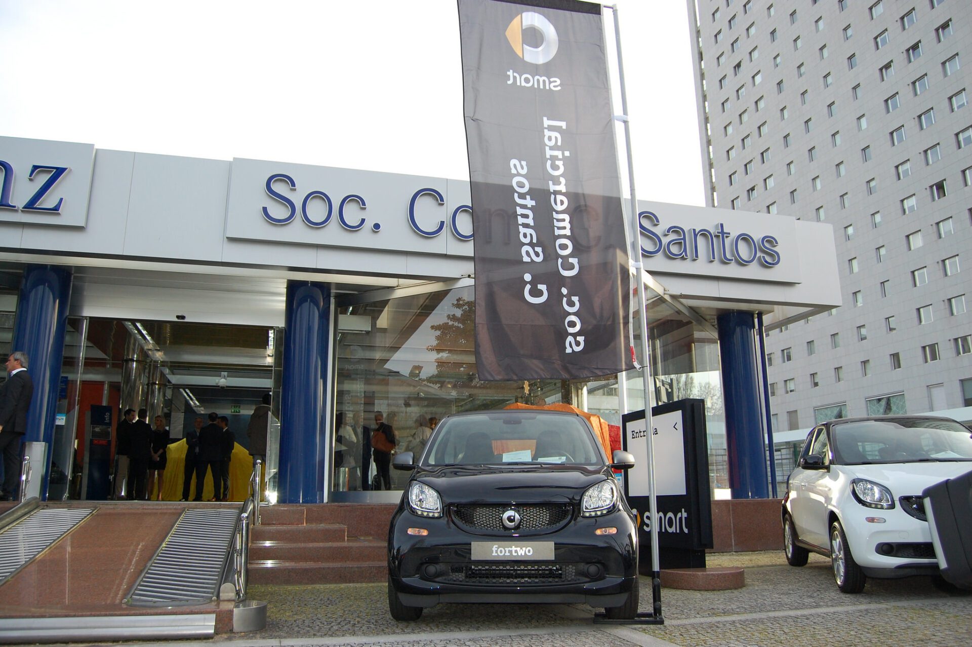 Mercedes-Benz Portugal reconhece excelência da Sociedade Comercial C. Santos