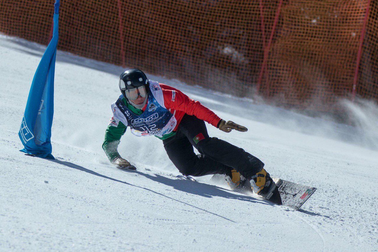 Snowboarder português Christian de Oliveira  consegue resultado na Taça do Mundo que faz sonhar com Jogos de Pequim 2022