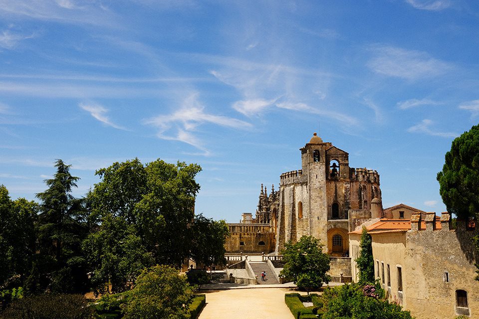 Turismo do Centro promoveu encontro virtual entre empresários dos Lugares Património Mundial do Centro de Portugal