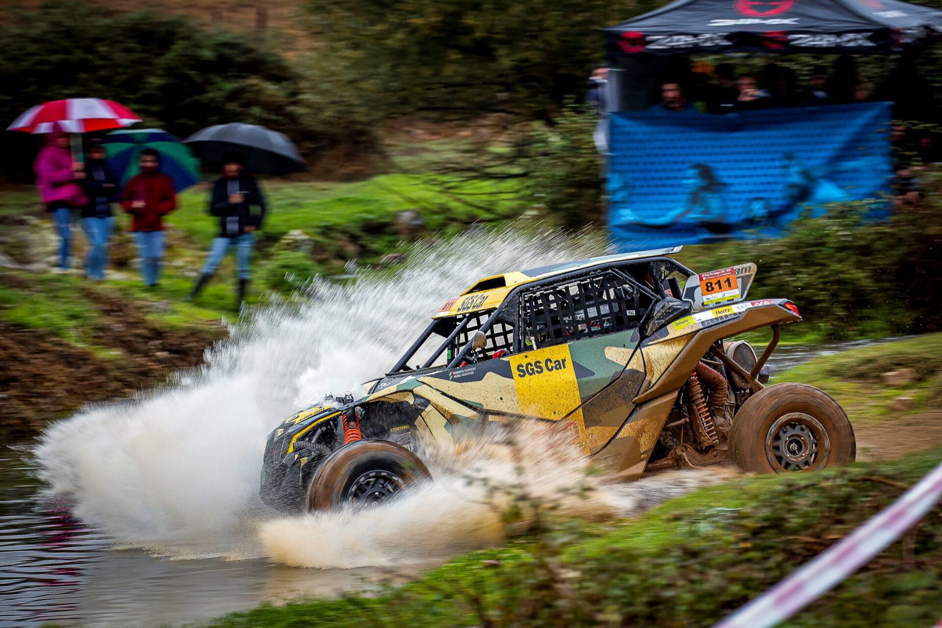 A chuva traz ainda mais emoção e espetáculo ao primeiro dia da Baja Portalegre 500