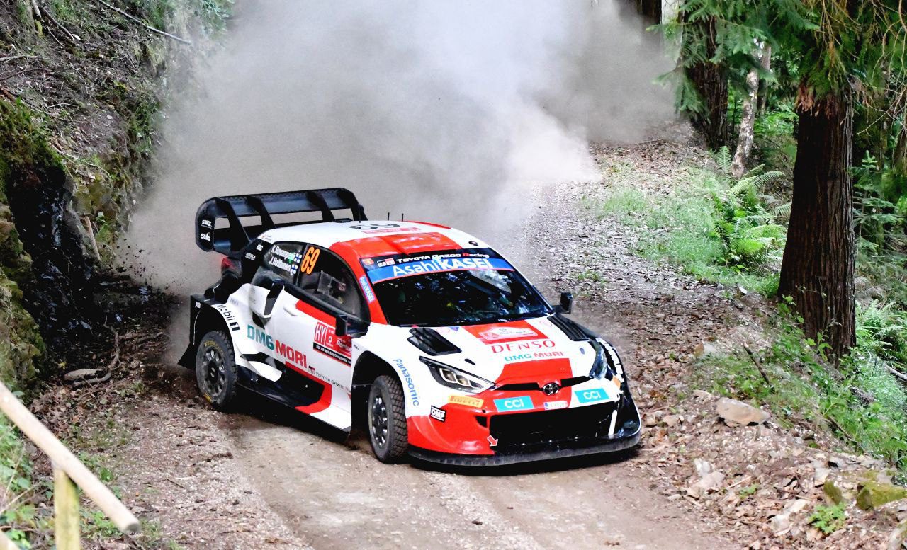 Lenda Sébastien Loeb comanda Vodafone Rally de Portugal