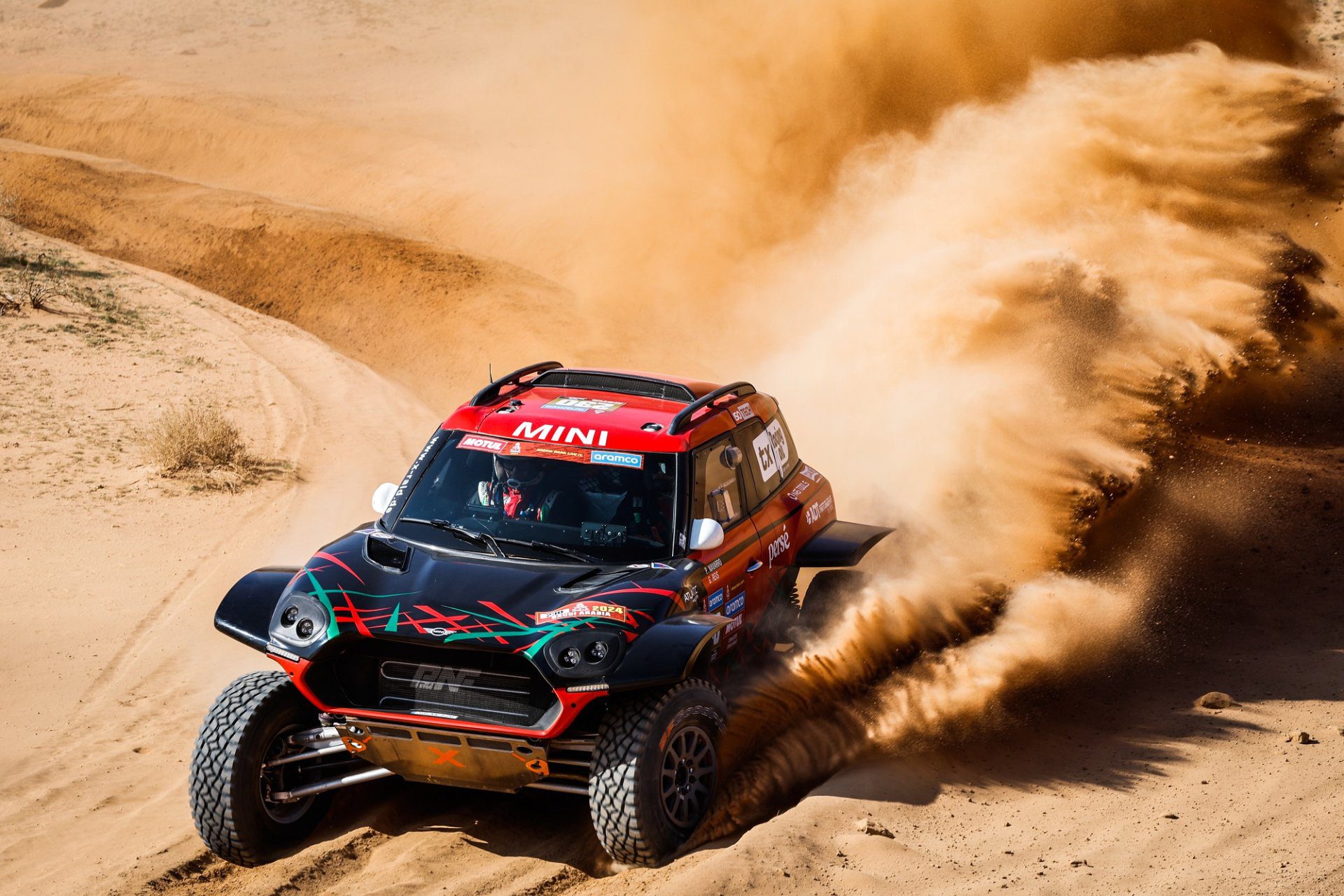 Sainz, Loeb e Al-Attiyah no bp Ultimate Rally-Raid Portugal