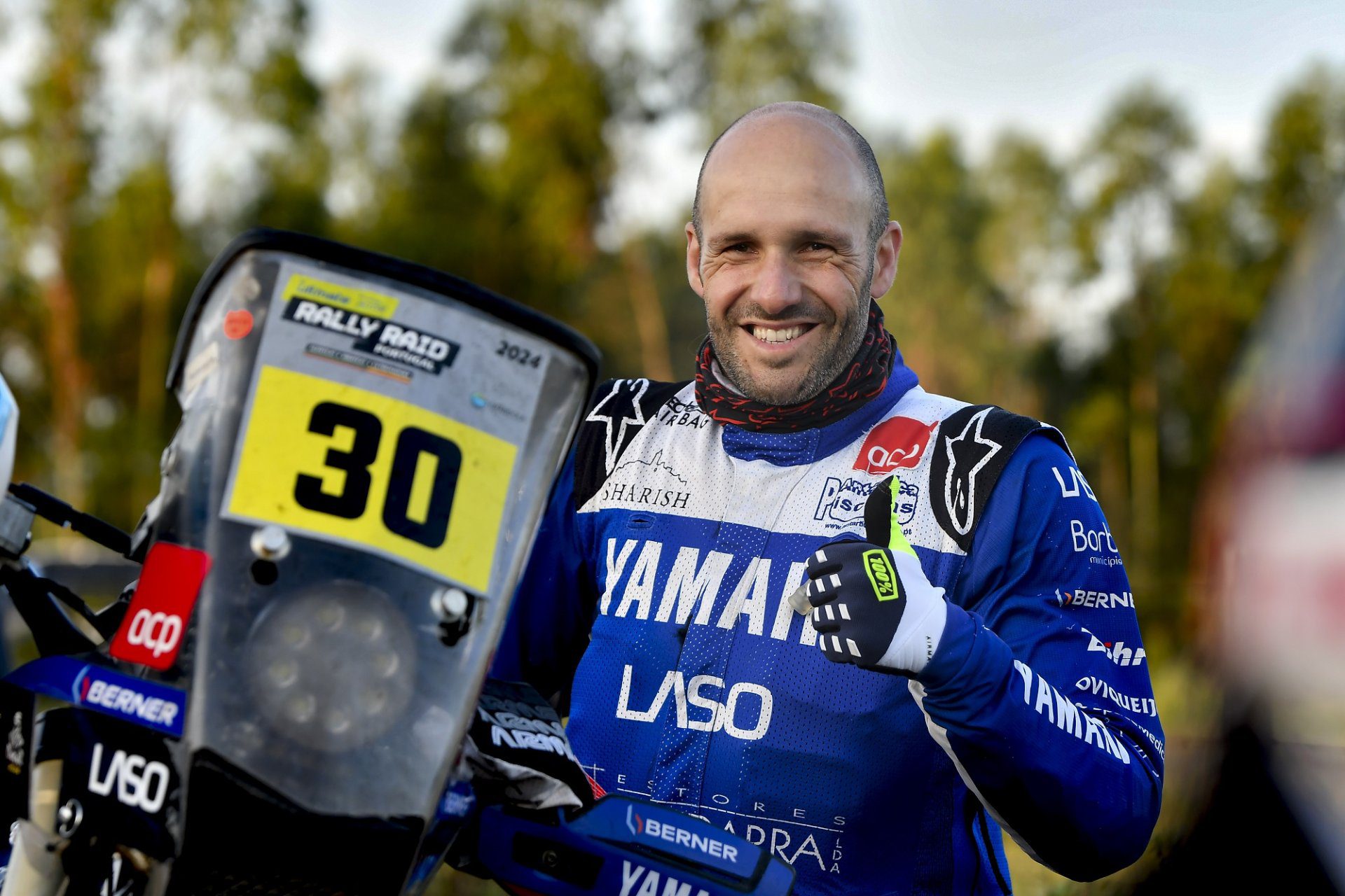 António Maio é o primeiro português a vencer no bp Ultimate Rally-Raid Portugal. João Ferreira ganha tempo a Nasser Al-Attiyah