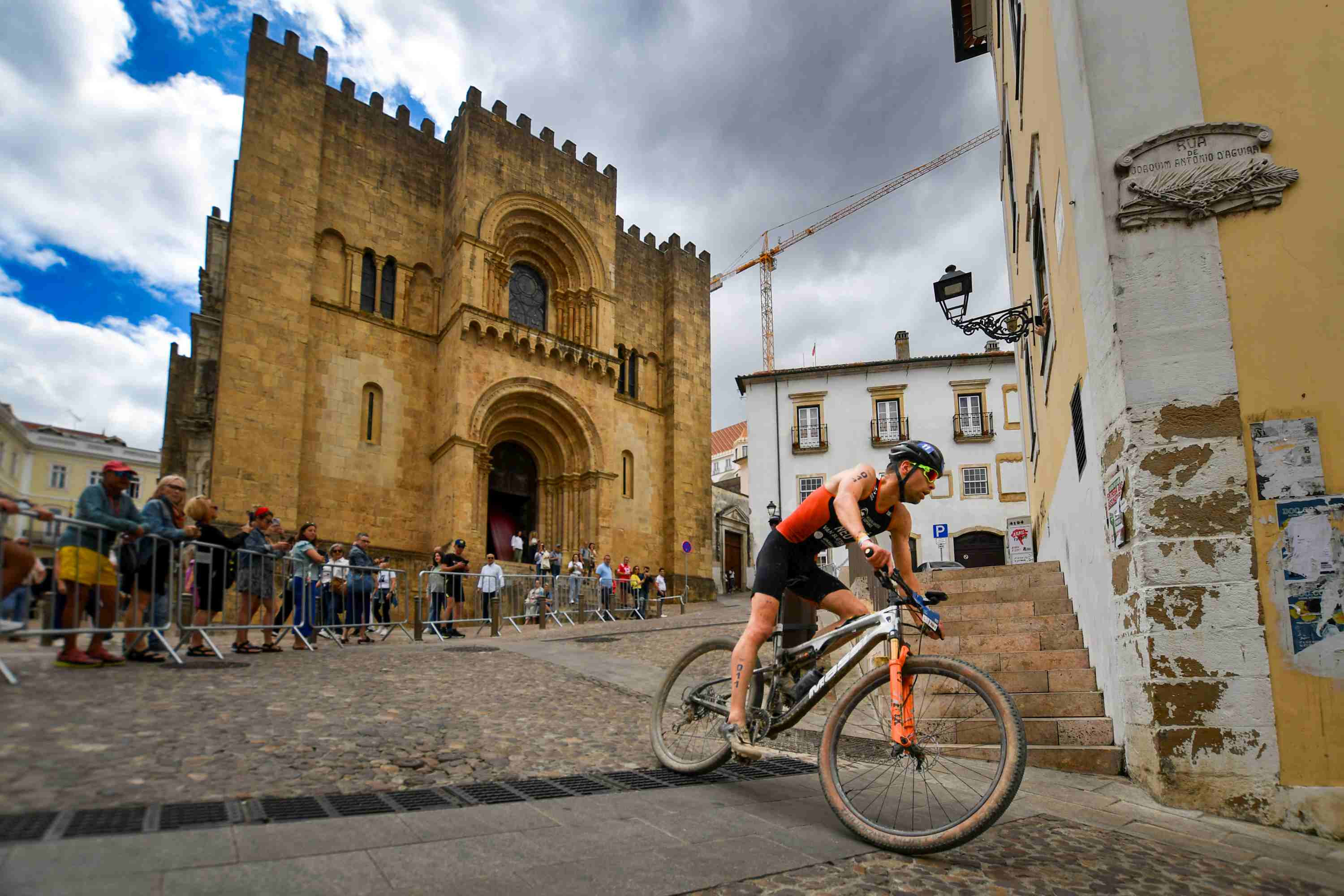 Campeonato Europeu de Triatlo Multisport em Coimbra nomeado para melhor prova do ano